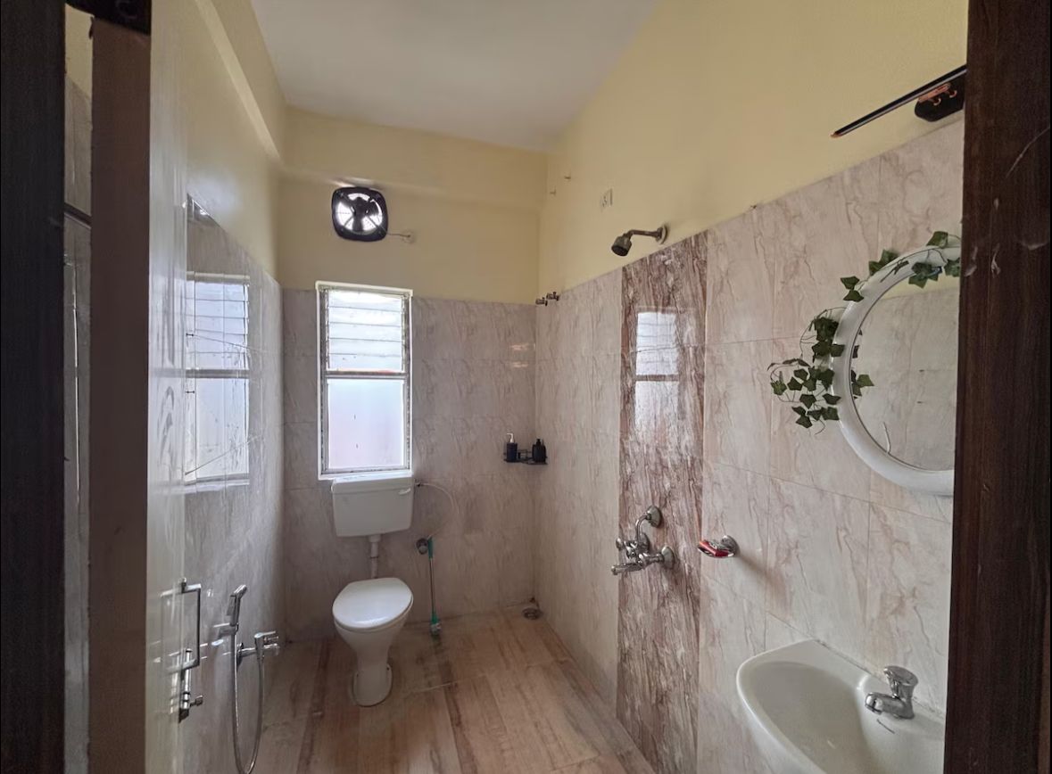 Semi Furnished 4bhk in Bhetapara, Guwahati, Assam, India for Rent